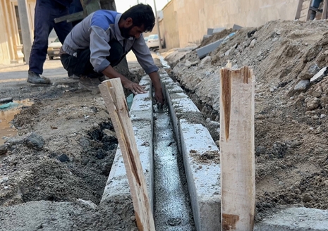 اجرای کانال دوبل برای هدایت آب‌های سطحی در بلوار جمهوری بندرعباس